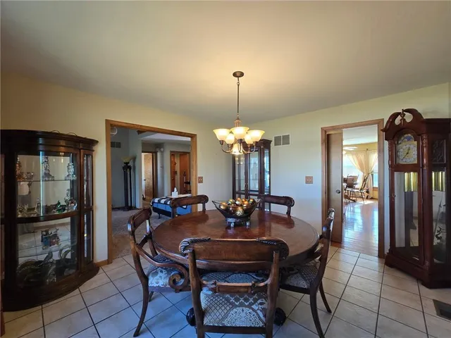 $340,000 | 603 West Kirkpatrick Street, Odessa, MO 64076