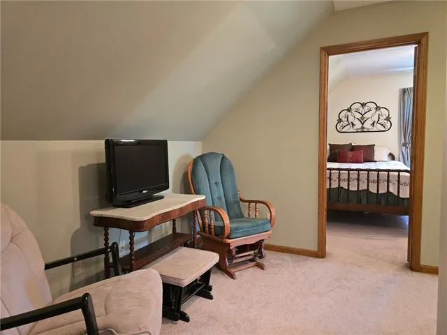 $340,000 | 603 West Kirkpatrick Street, Odessa, MO 64076