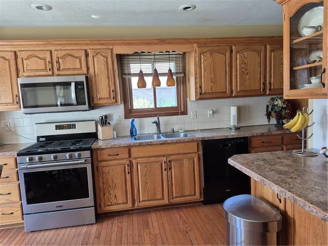 $340,000 | 603 West Kirkpatrick Street, Odessa, MO 64076