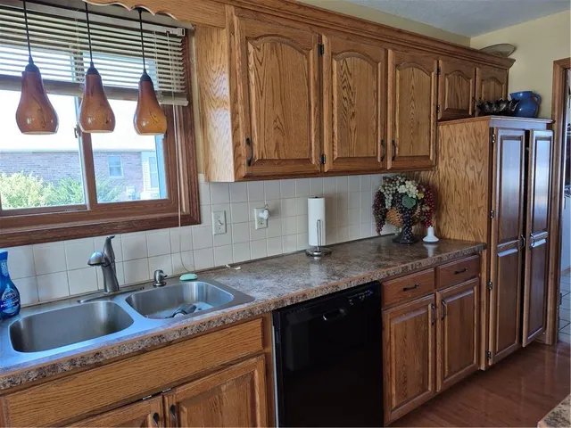 $340,000 | 603 West Kirkpatrick Street, Odessa, MO 64076