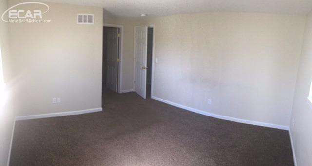 3121 South Dye Road Flint, MI 48507 - Photo 7 of 13 21111959-6.JPG
