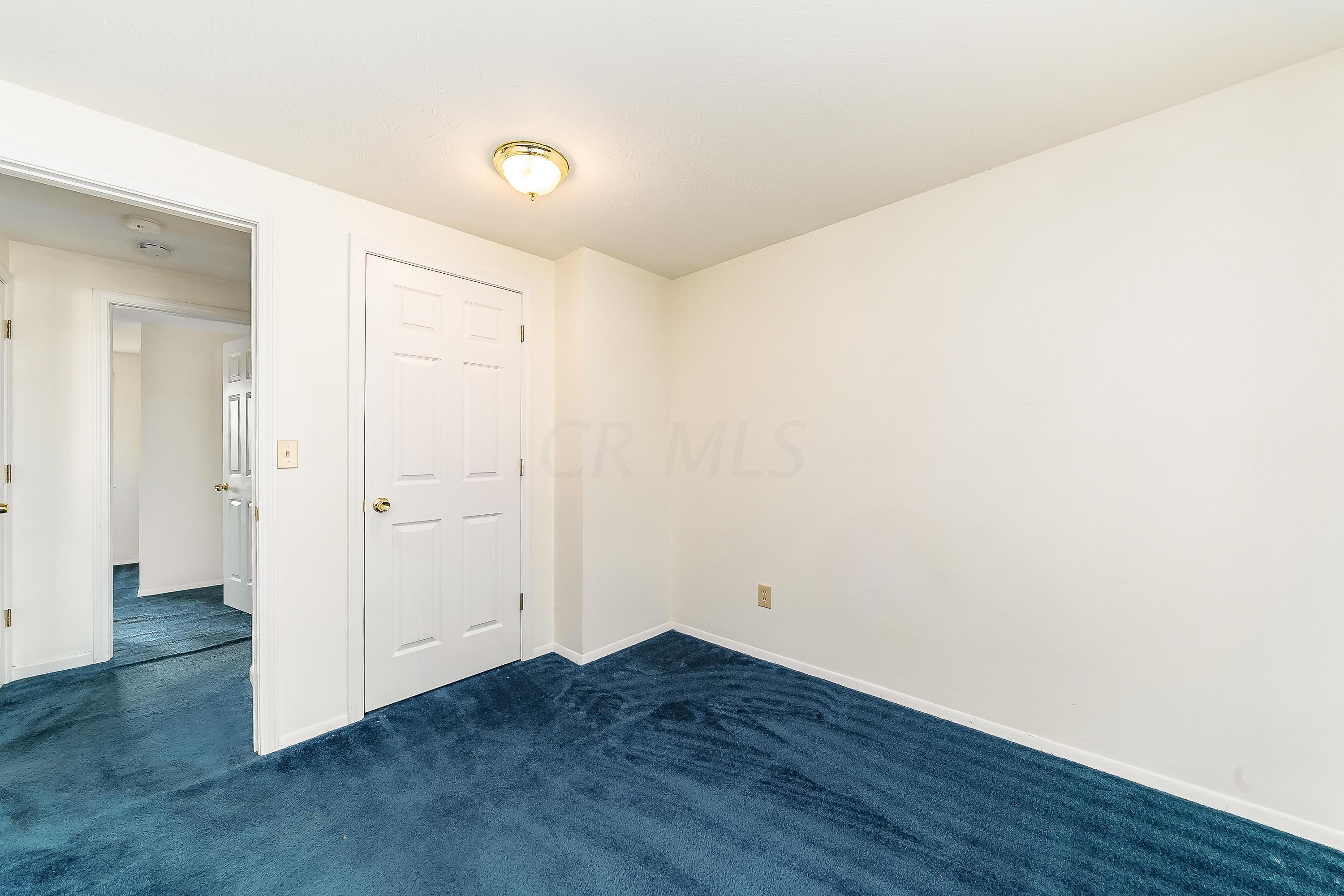 1995 Brookfield Road Columbus, OH 43229 - Photo 19 of 28 Gallery Image 19