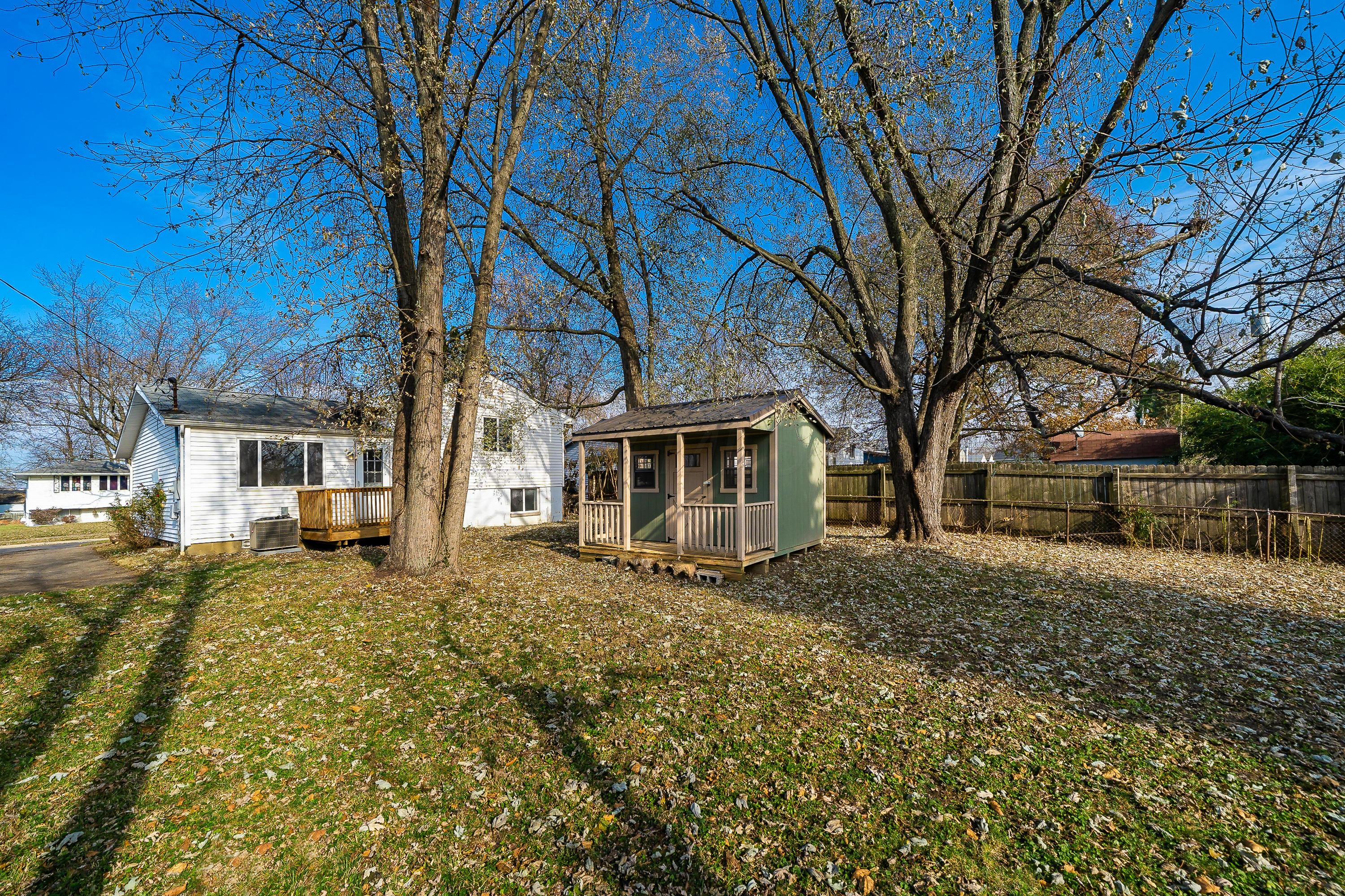 1995 Brookfield Road Columbus, OH 43229 - Photo 21 of 28 Gallery Image 21