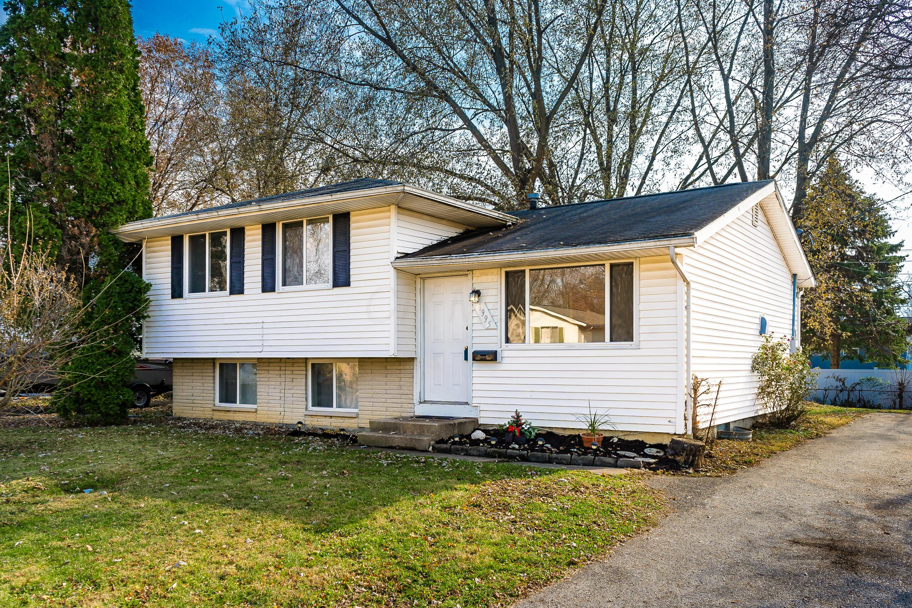 1995 Brookfield Road Columbus, OH 43229 - Photo 26 of 28 Gallery Image 26