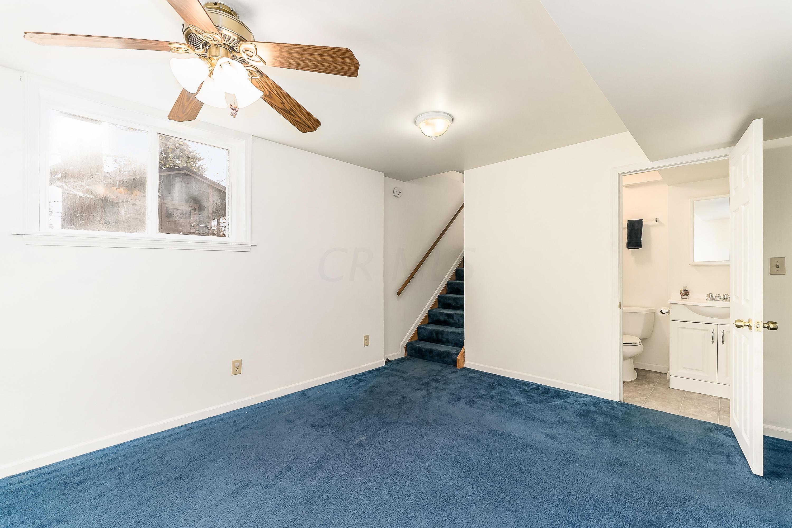 1995 Brookfield Road Columbus, OH 43229 - Photo 9 of 28 Gallery Image 9