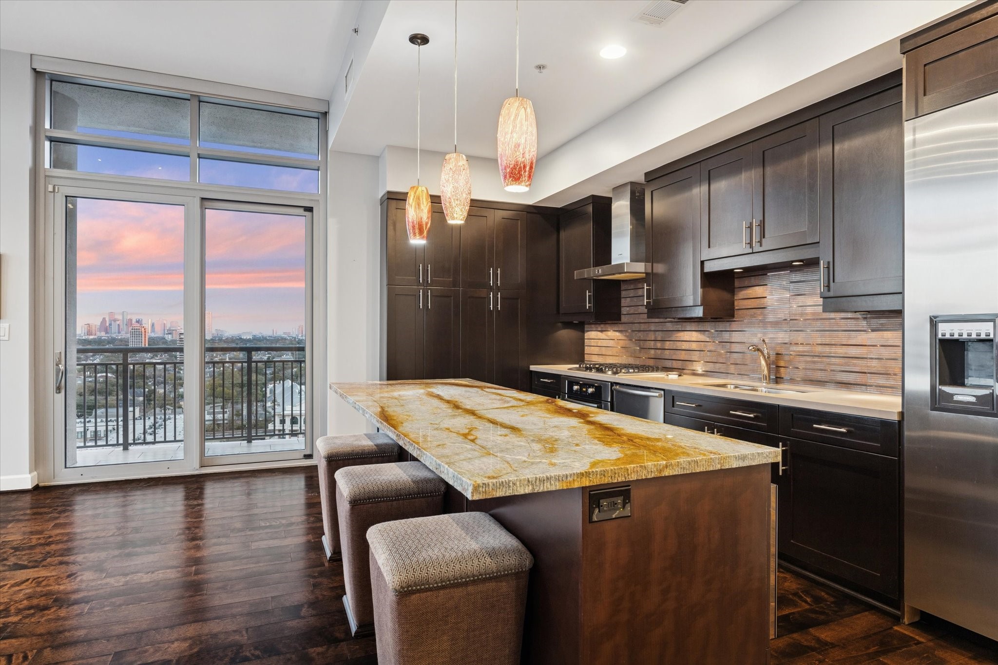 2207 Bancroft Lane, Unit 1606 Houston, TX 77027 - Photo 15 of 50