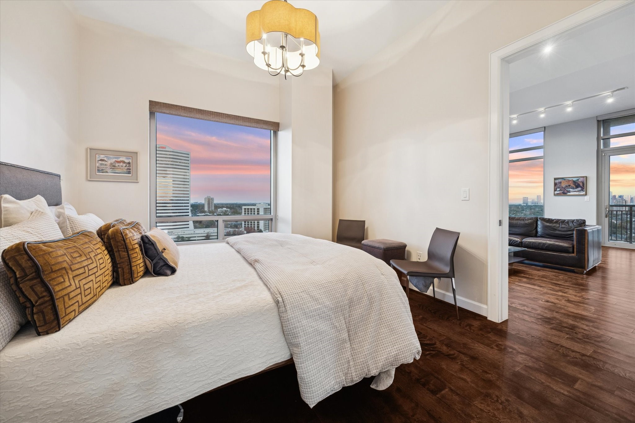 2207 Bancroft Lane, Unit 1606 Houston, TX 77027 - Photo 27 of 50