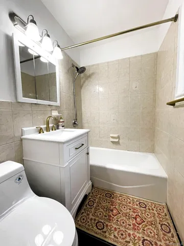 $149,900 | 180 Pinewood Road, Unit 11, Hartsdale, NY 10530