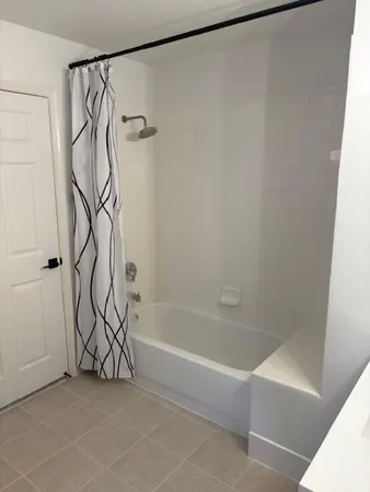 $2,200 | 1200 Town Center Drive, Unit 427, Jupiter, FL 33458