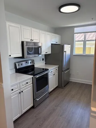 $2,200 | 1200 Town Center Drive, Unit 427, Jupiter, FL 33458