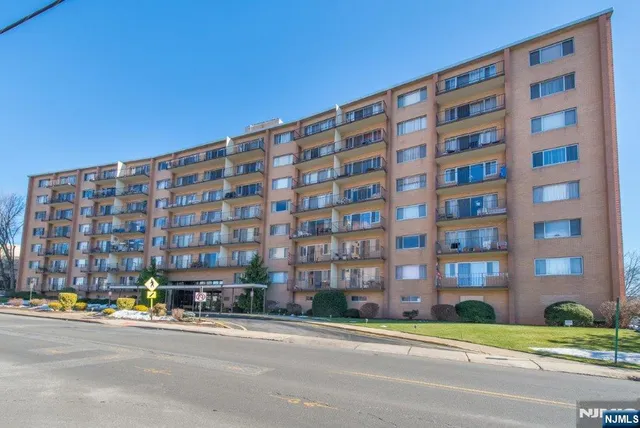 $241,500 | 265 Main Street, Unit 509, Ridgefield Park, NJ 07660