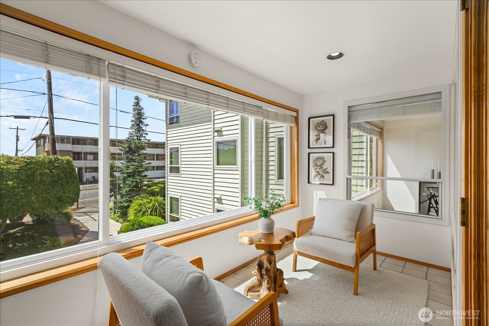 233 3rd Avenue South, Unit 203 Edmonds, WA 98020 - Photo 10 of 29