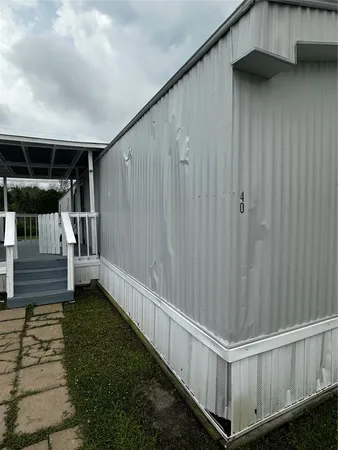 $1,350 | 2021 North Battlebell Road, Unit 40, Highlands, TX 77562