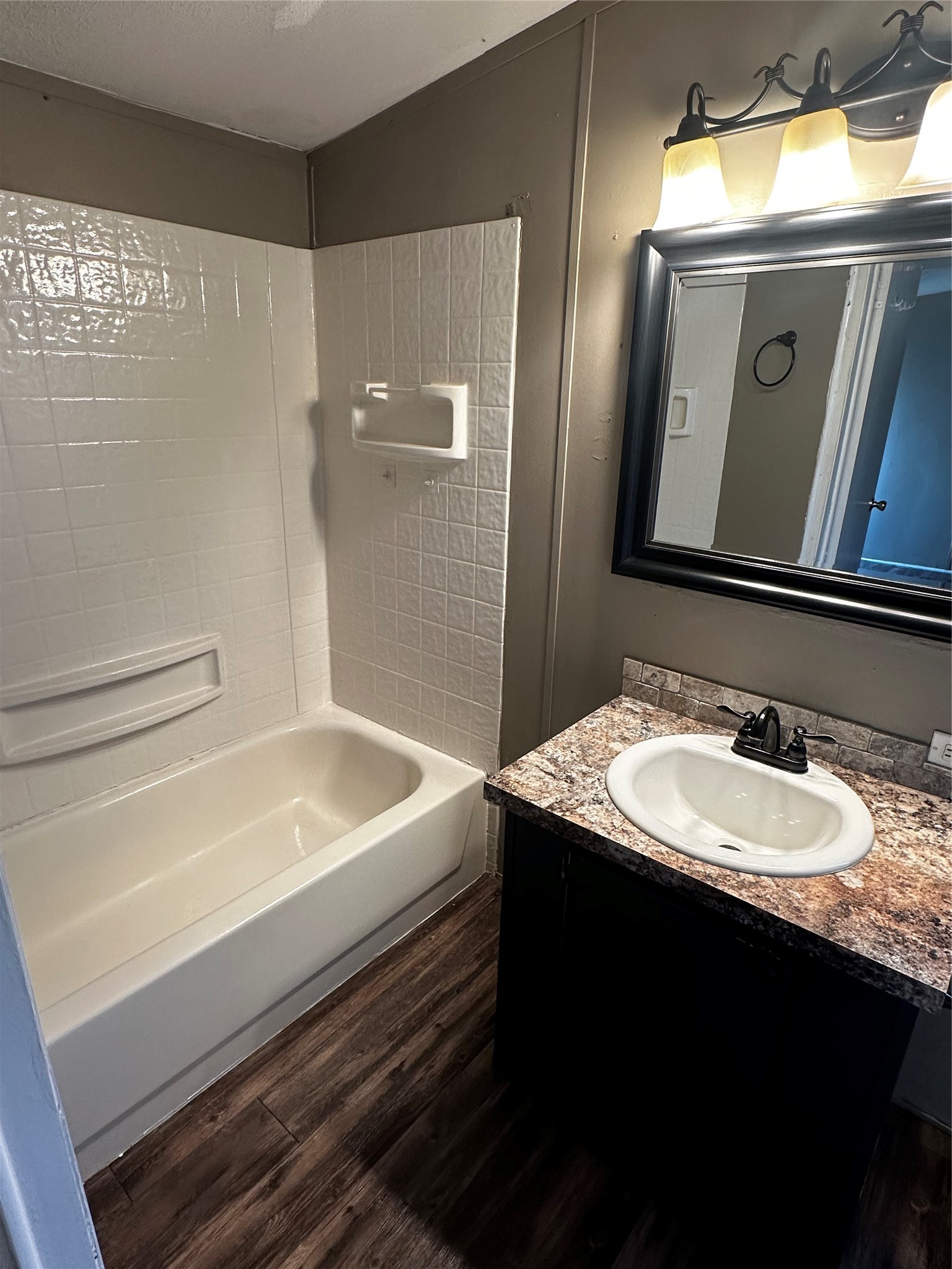 2021 North Battlebell Road, Unit 40 Highlands, TX 77562 - Photo 5 of 7