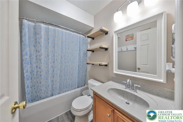 $349,900 | 136 Cornerstone Place, Whitehall, PA 18052