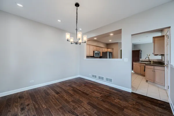 $487,900 | 510 Harlowe Lane, Naperville, IL 60565