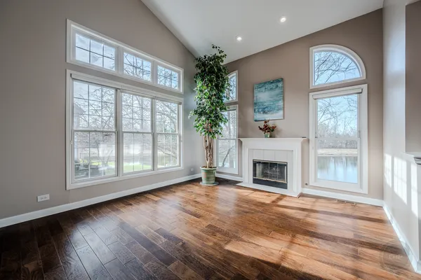 $487,900 | 510 Harlowe Lane, Naperville, IL 60565