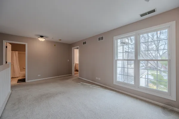 $487,900 | 510 Harlowe Lane, Naperville, IL 60565