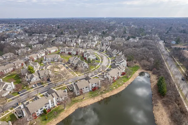 $487,900 | 510 Harlowe Lane, Naperville, IL 60565