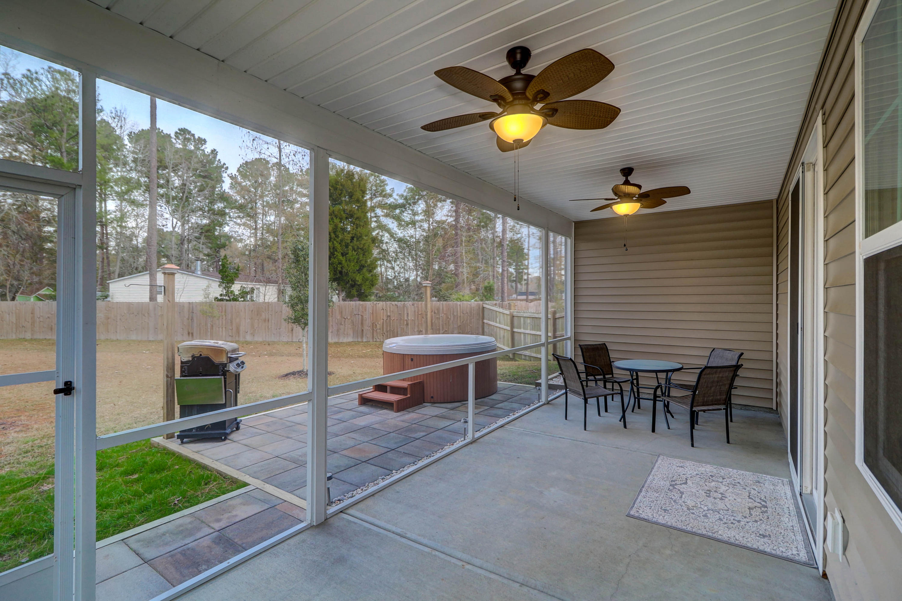 610 Kilarney Road Summerville, SC 29483 - Photo 33 of 43 610 Kilarney (36)