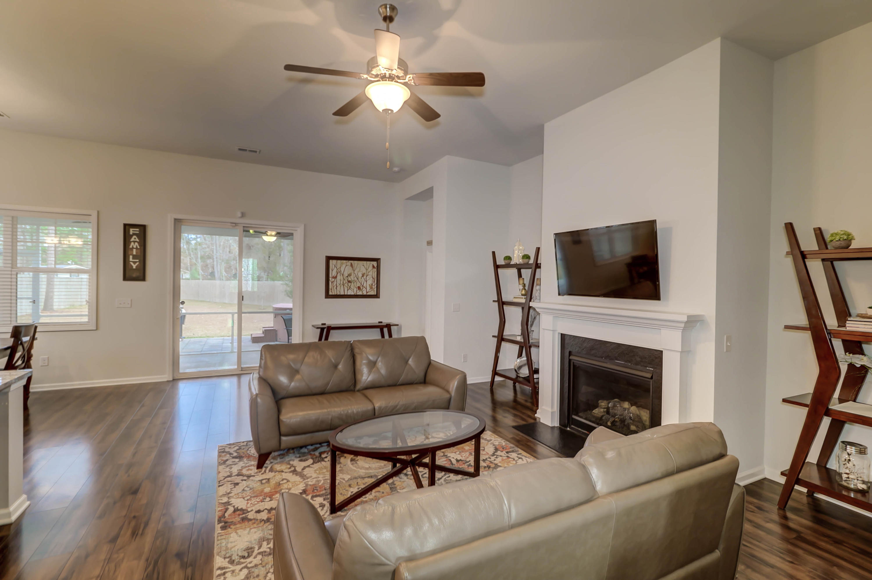 610 Kilarney Road Summerville, SC 29483 - Photo 5 of 43 610 Kilarney (18)