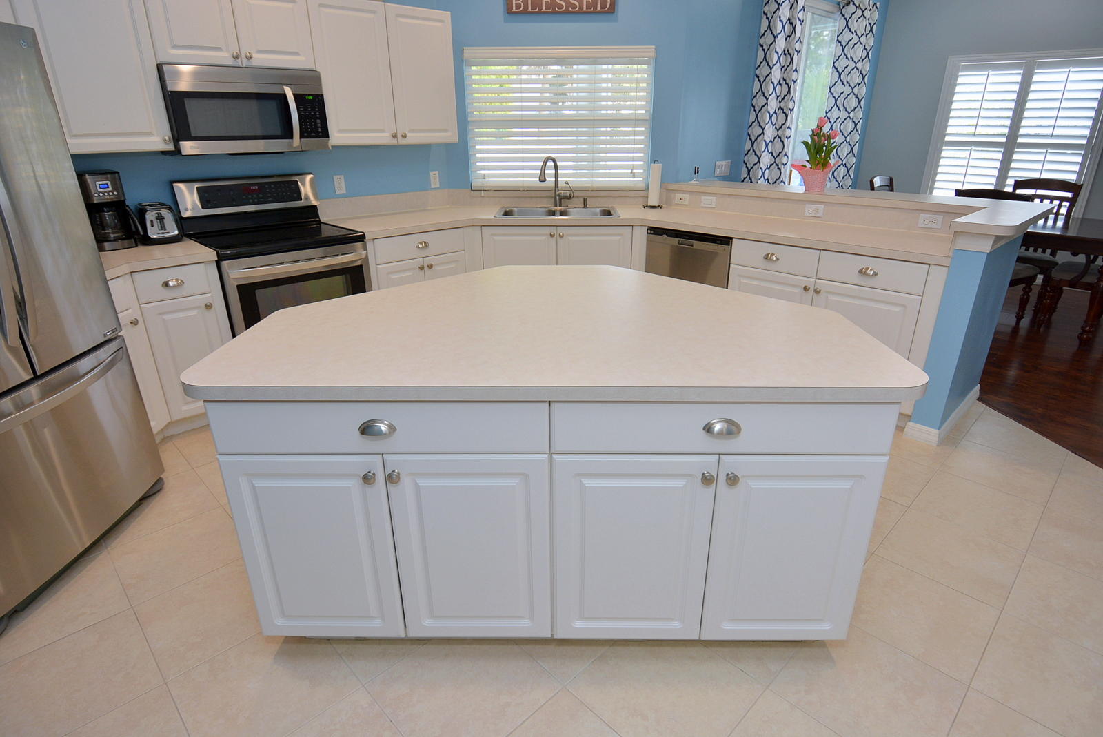 2349 Southwest Madrid Road Port St. Lucie, FL 34953 - Photo 16 of 69 Kitchen