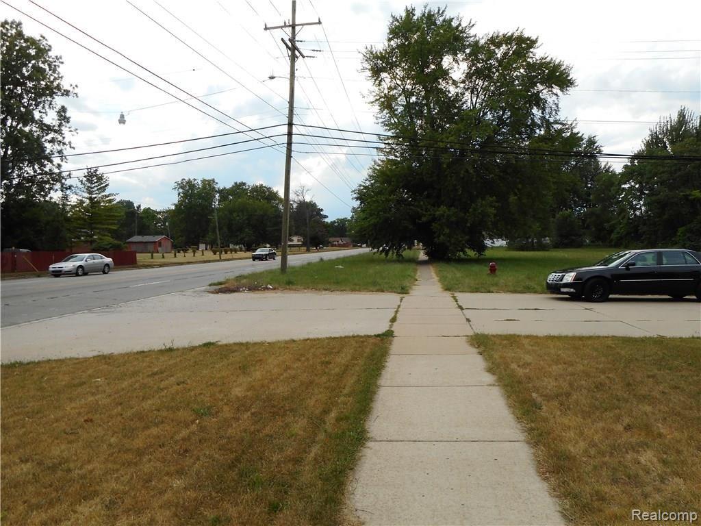 34600 Van Born Road Wayne, MI 48184 - Photo 27 of 29 DSCN0007.JPG