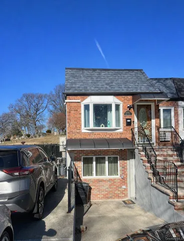 $950,000 | 67-01 Eliot Avenue | Maspeth