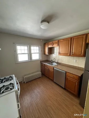 $3,300 | 28 Hobbie Street, Stamford, CT 06902