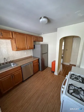 $3,300 | 28 Hobbie Street, Stamford, CT 06902