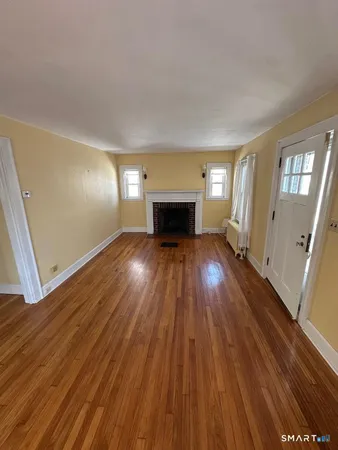 $3,300 | 28 Hobbie Street, Stamford, CT 06902