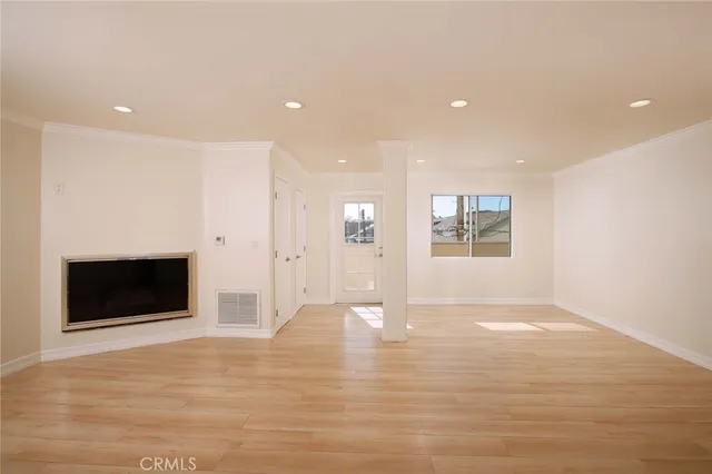 $649,000 | 570 West Stocker Street, Glendale, CA 91202