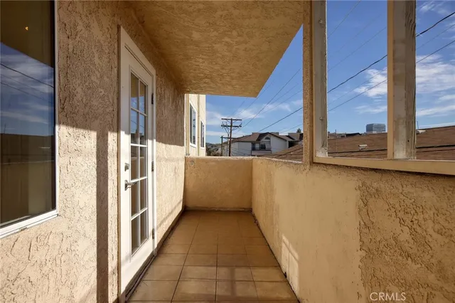 $649,000 | 570 West Stocker Street, Glendale, CA 91202