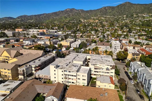 $649,000 | 570 West Stocker Street, Glendale, CA 91202
