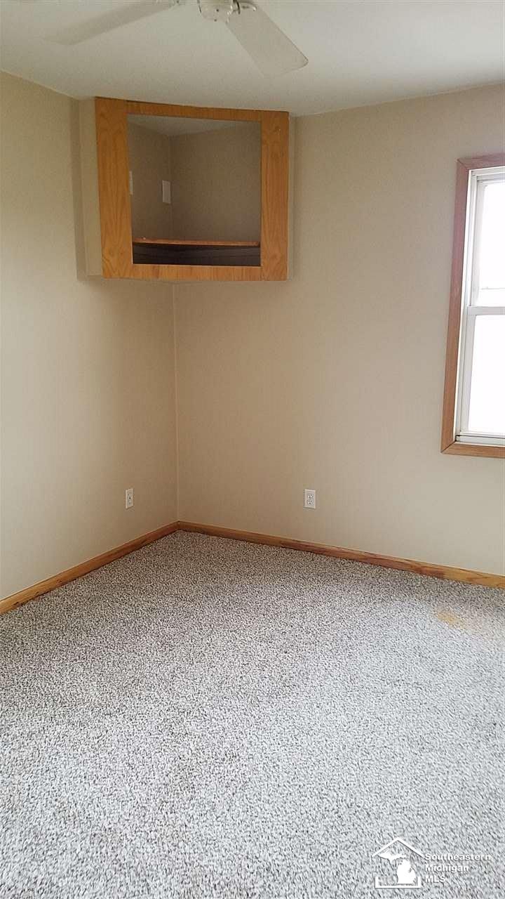 45 Oak Street River Rouge, MI 48218 - Photo 26 of 31 31339119-25.JPG
