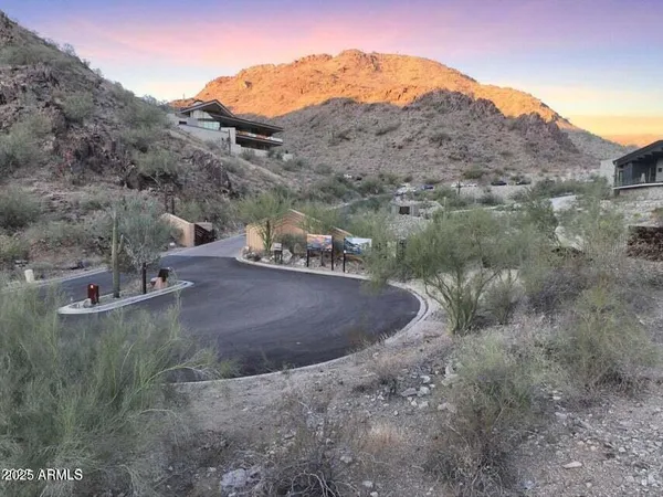 $2,550,000 | 7133 North 40th Street, Unit 182, Paradise Valley, AZ 85253