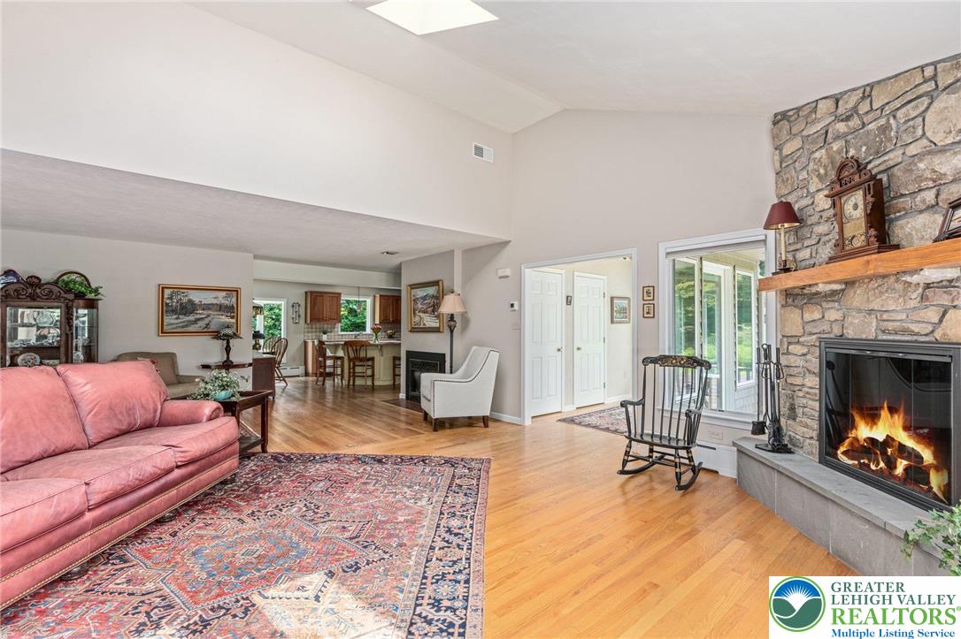 5661 Furnace Hill Road Zionsville, PA 18092 - Photo 6 of 34 Gallery Image 6