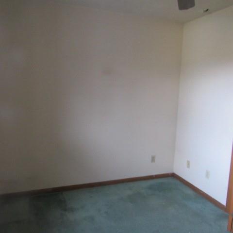39 2nd Street Cairnbrook, PA 15924 - Photo 12 of 28 a view of room