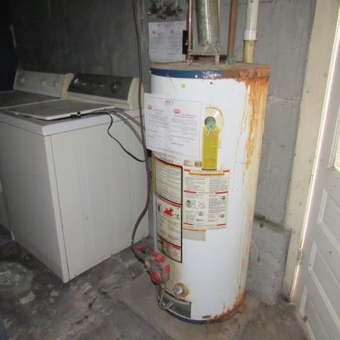 39 2nd Street Cairnbrook, PA 15924 - Photo 20 of 28 a view of water heater room