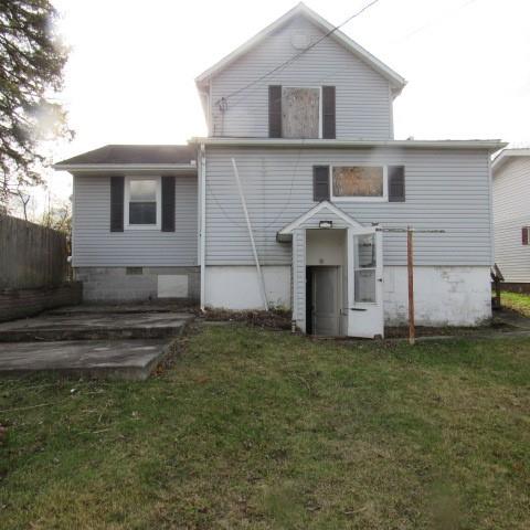 39 2nd Street Cairnbrook, PA 15924 - Photo 2 of 28 a front view of a house with a garden