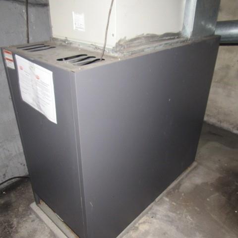 39 2nd Street Cairnbrook, PA 15924 - Photo 21 of 28 a view of a kitchen from a window