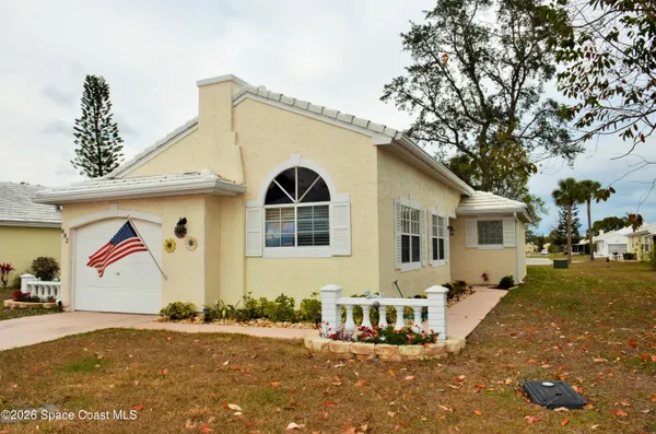 $230,900 | 882 Wateroak Drive Northeast, Palm Bay, FL 32905
