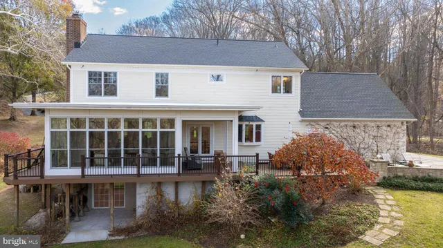 $825,000 | 10 7 Springs Court, Phoenix, MD 21131