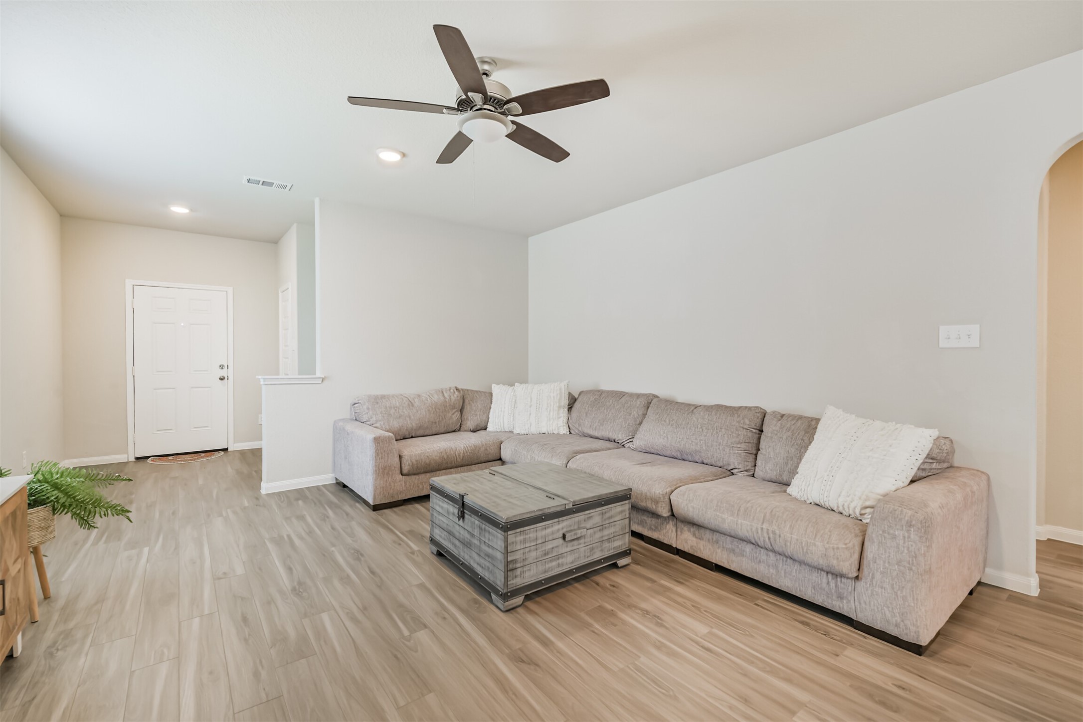 2424 Shellcracker Drive Conroe, TX 77384 - Photo 11 of 49