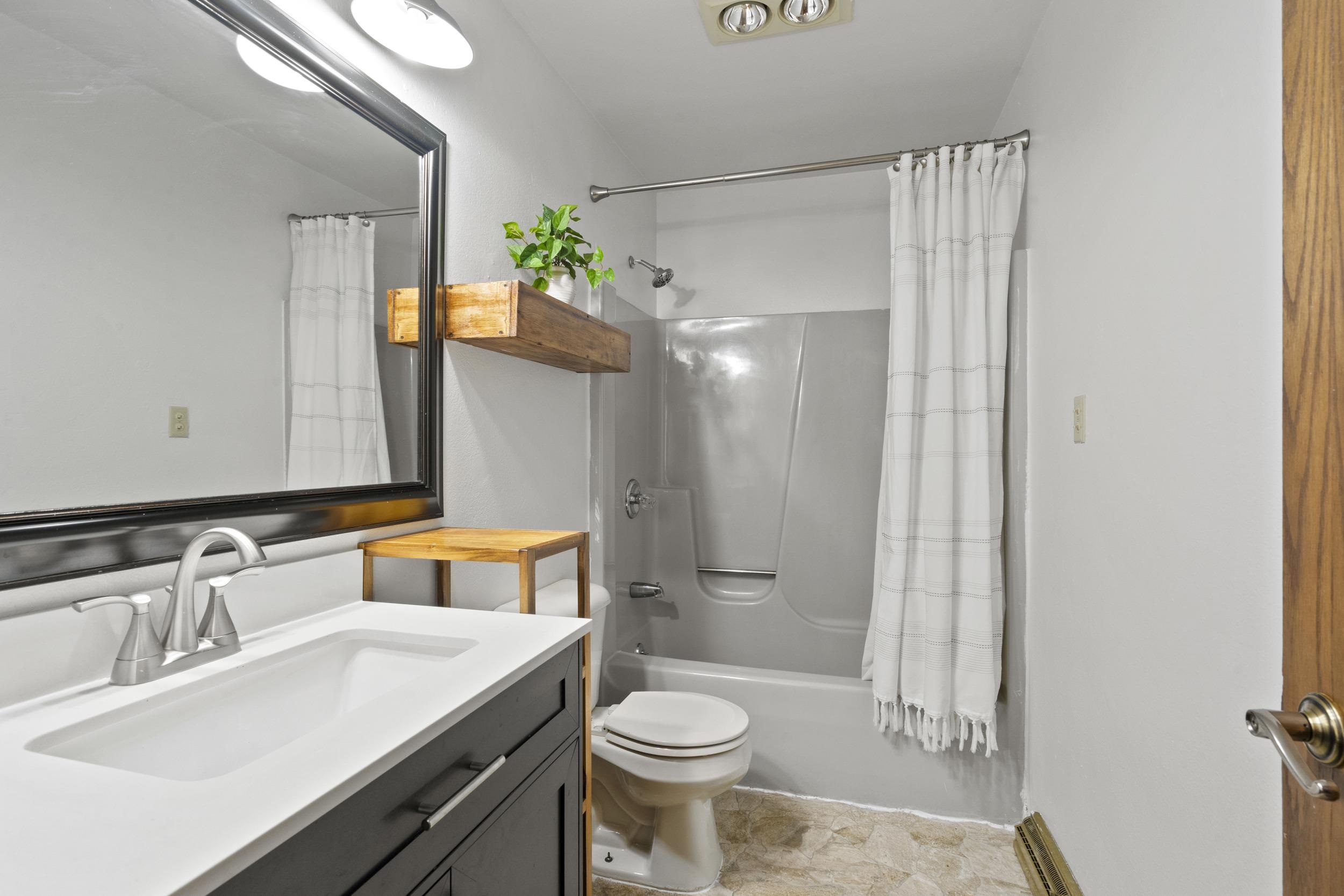 W4609 South Pearl Lake Road Redgranite, WI 54970 - Photo 19 of 29