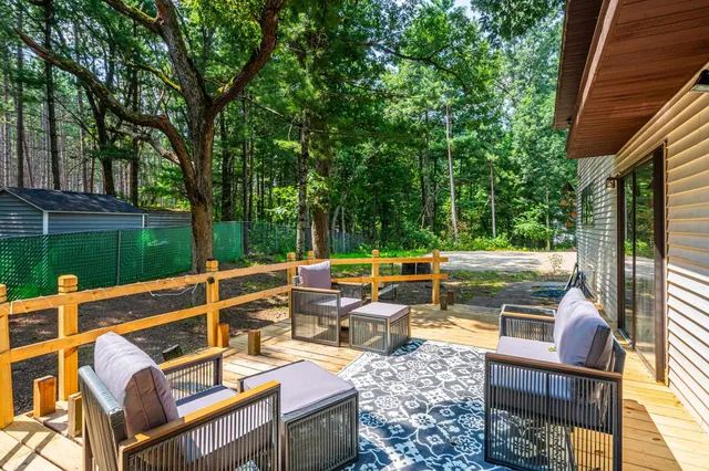 $295,900 | W4609 South Pearl Lake Road, Redgranite, WI 54970