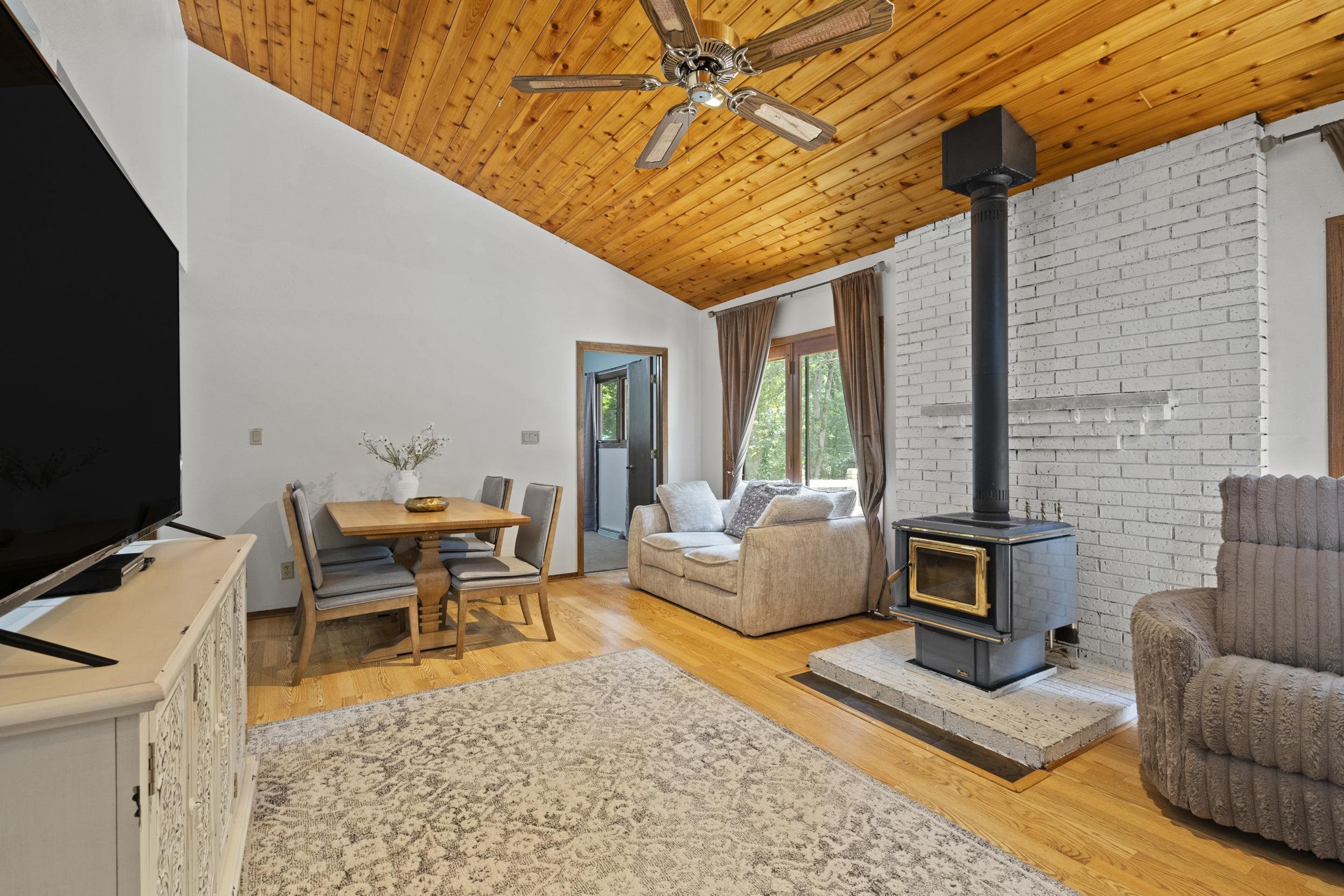 W4609 South Pearl Lake Road Redgranite, WI 54970 - Photo 9 of 29