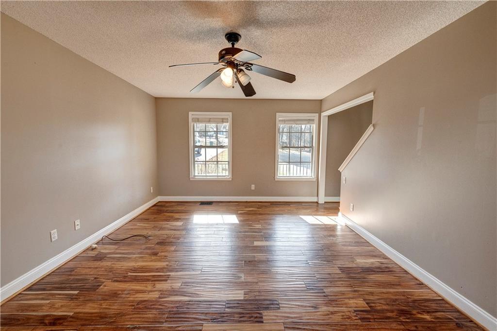 337 Oakland Drive Calhoun, GA 30701 - Photo 12 of 67