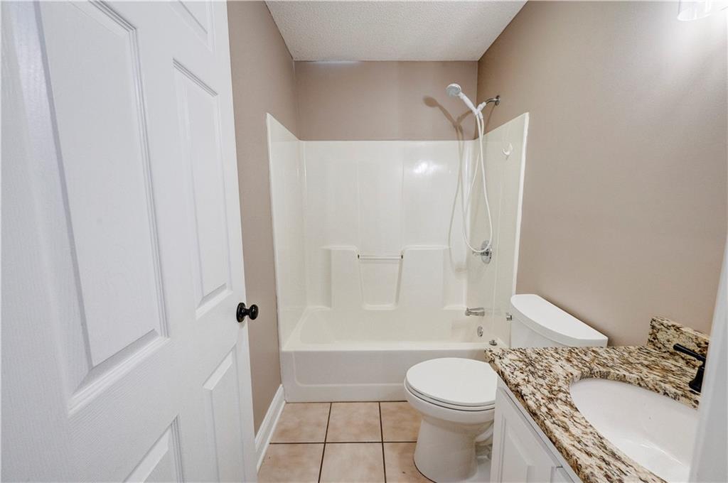 337 Oakland Drive Calhoun, GA 30701 - Photo 19 of 67