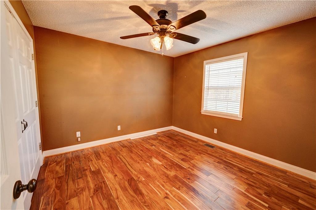 337 Oakland Drive Calhoun, GA 30701 - Photo 21 of 67